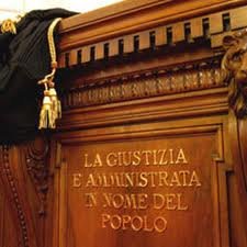 Aziende e tribunali Aziende e tribunali